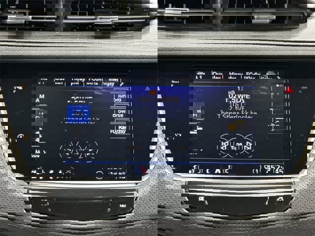 Used 2023 Cadillac XT5 Premium Luxury image 12