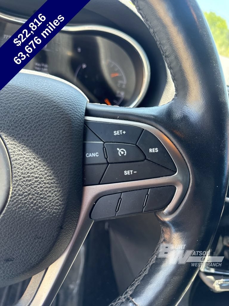 Used 2021 Jeep Grand Cherokee Laredo X AWD/4WD image 20