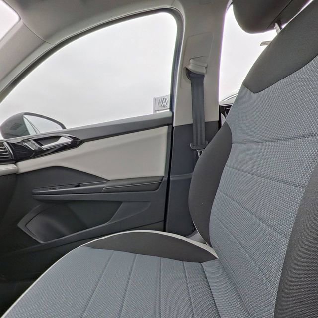 New 2026 Volkswagen Taos S image 24