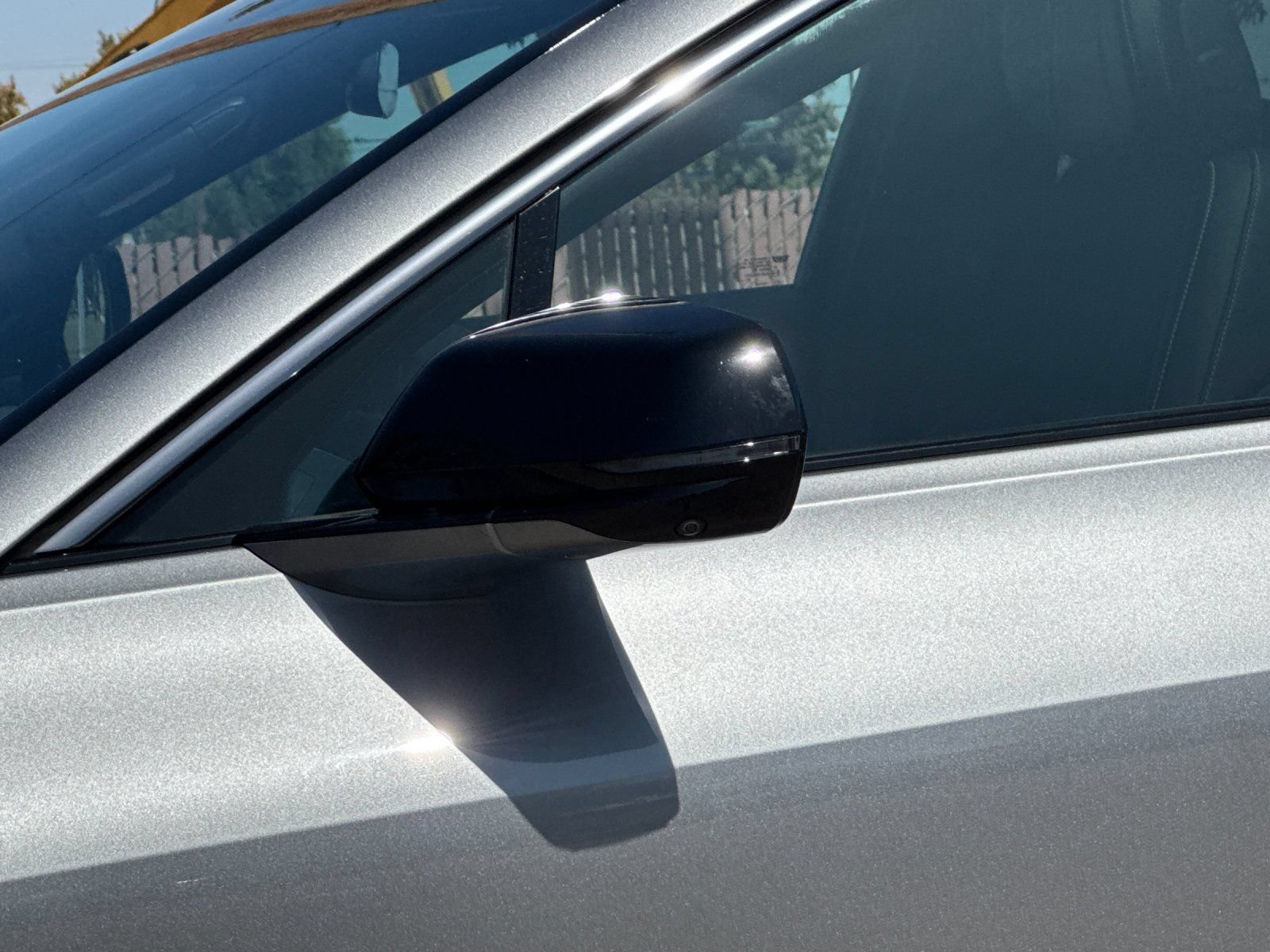 Used 2024 Cadillac Lyriq Sport RWD image 40
