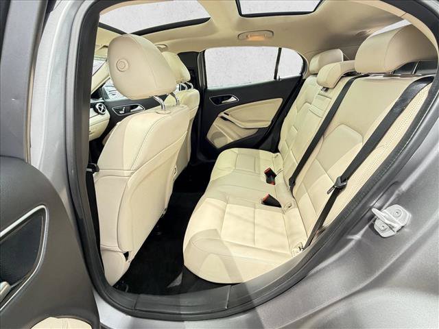 Used 2018 Mercedes-Benz GLA 250 image 14