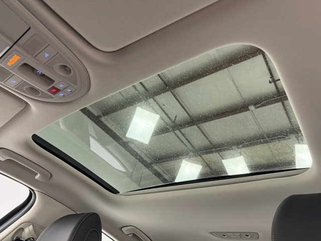 New 2026 Genesis G70 2.5T Prestige image 25