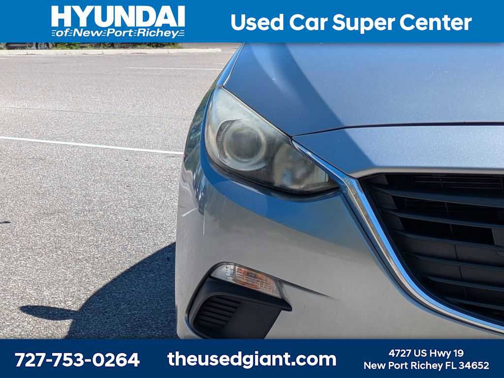 Used 2016 MAZDA MAZDA3 i Sport w/ Preferred Equipment Package image 9