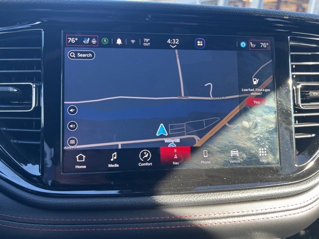 Used 2023 Dodge Durango GT image 36