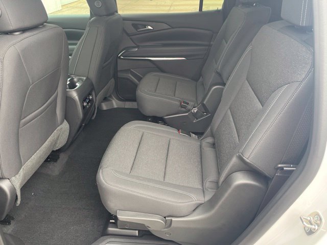 New 2027 Chevrolet Traverse LT FWD image 14