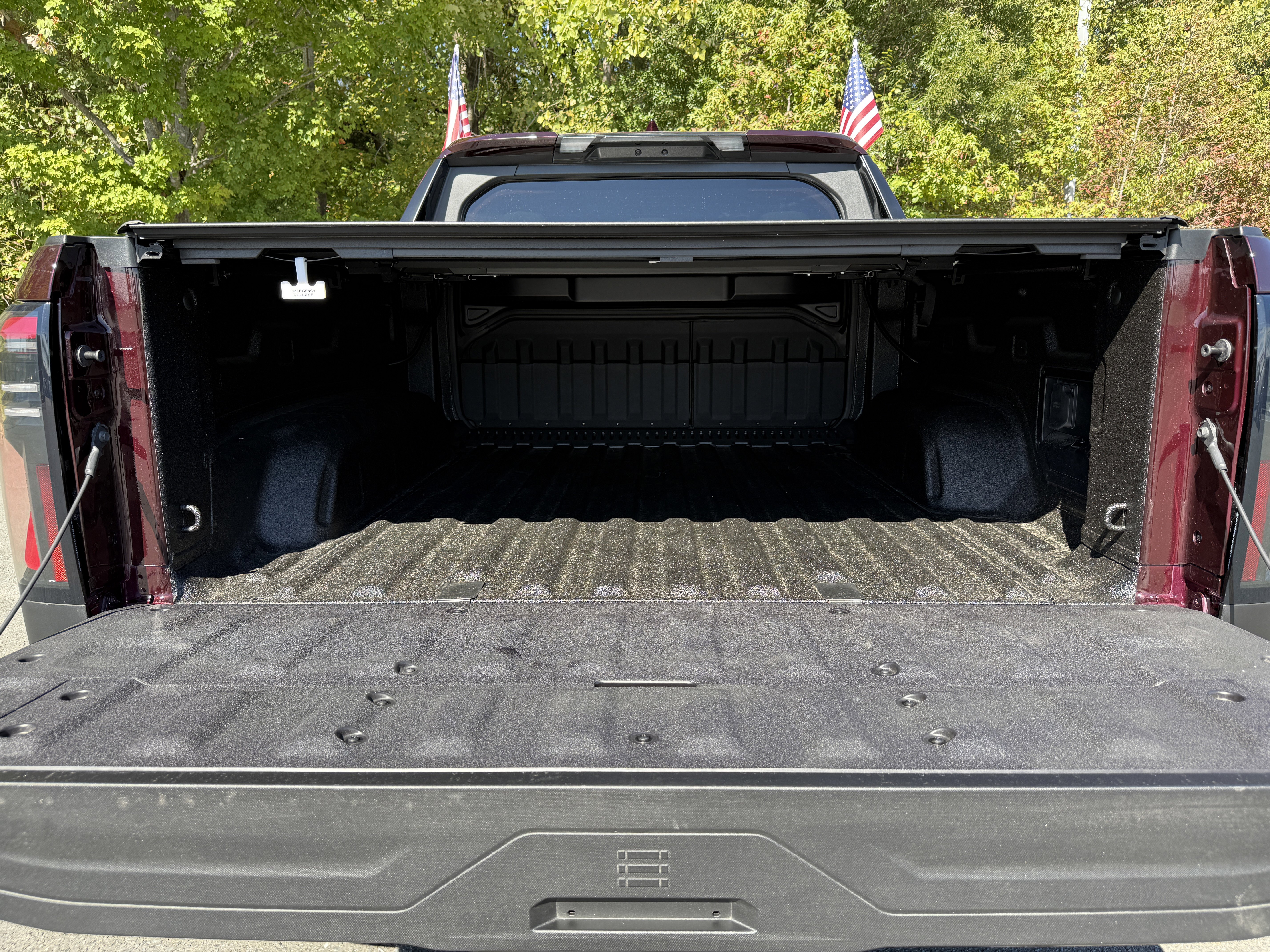 New 2026 GMC Sierra EV Elevation w/ Premium Package image 35