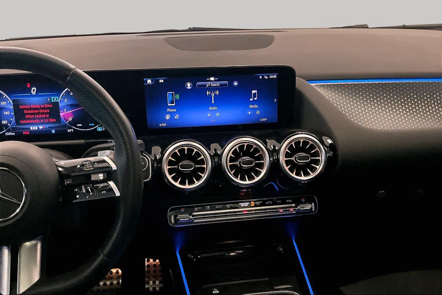 Used 2025 Mercedes-Benz GLA 250 image 6