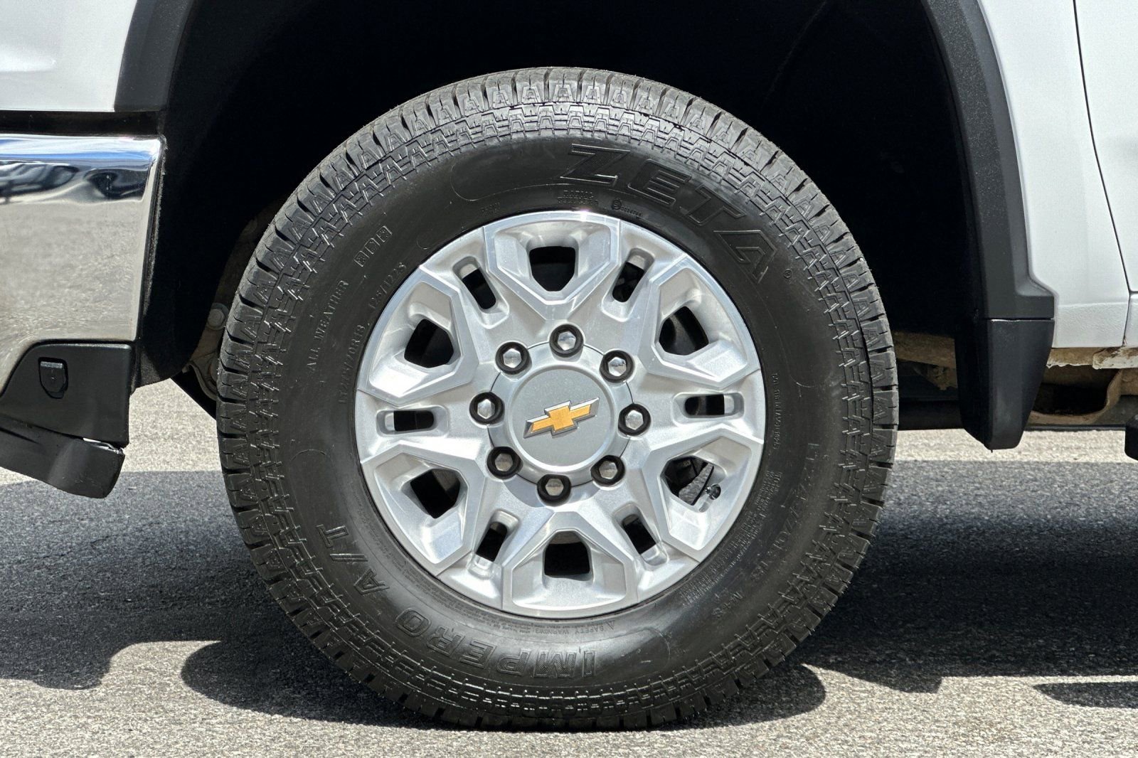 Used 2023 Chevrolet Silverado 2500 LT w/ Convenience Package AWD/4WD image 25