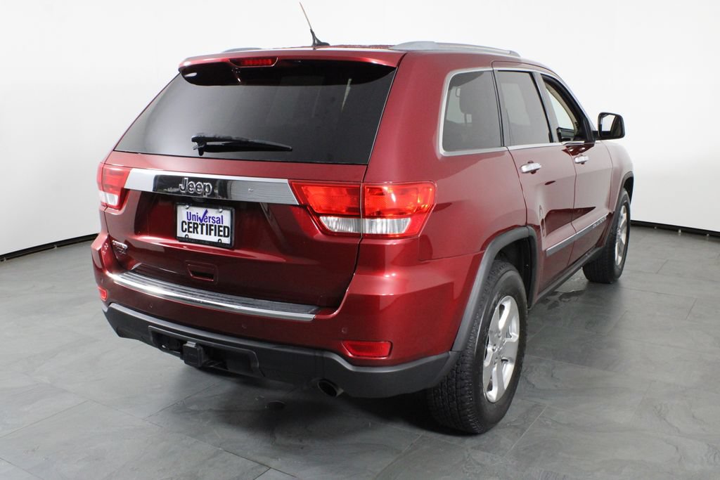 Used 2012 Jeep Grand Cherokee Limited w/ Trailer Tow Group RWD image 3