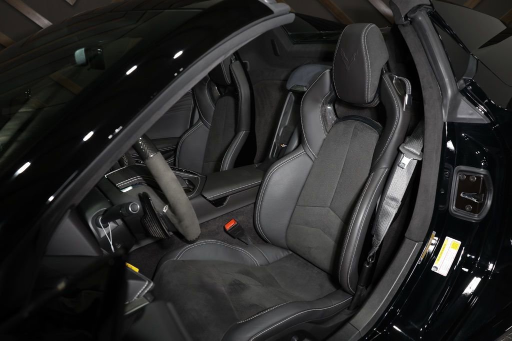 Used 2024 Chevrolet Corvette Z06 w/ Stealth Interior Trim Package image 7