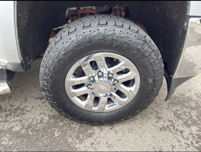 Used 2018 Chevrolet Silverado 2500 LTZ w/ Duramax Plus Package AWD/4WD image 37