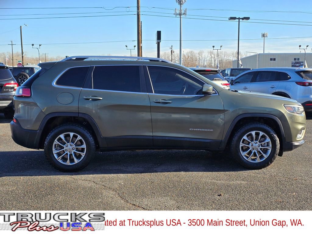 Used 2019 Jeep Cherokee Latitude Plus image 6