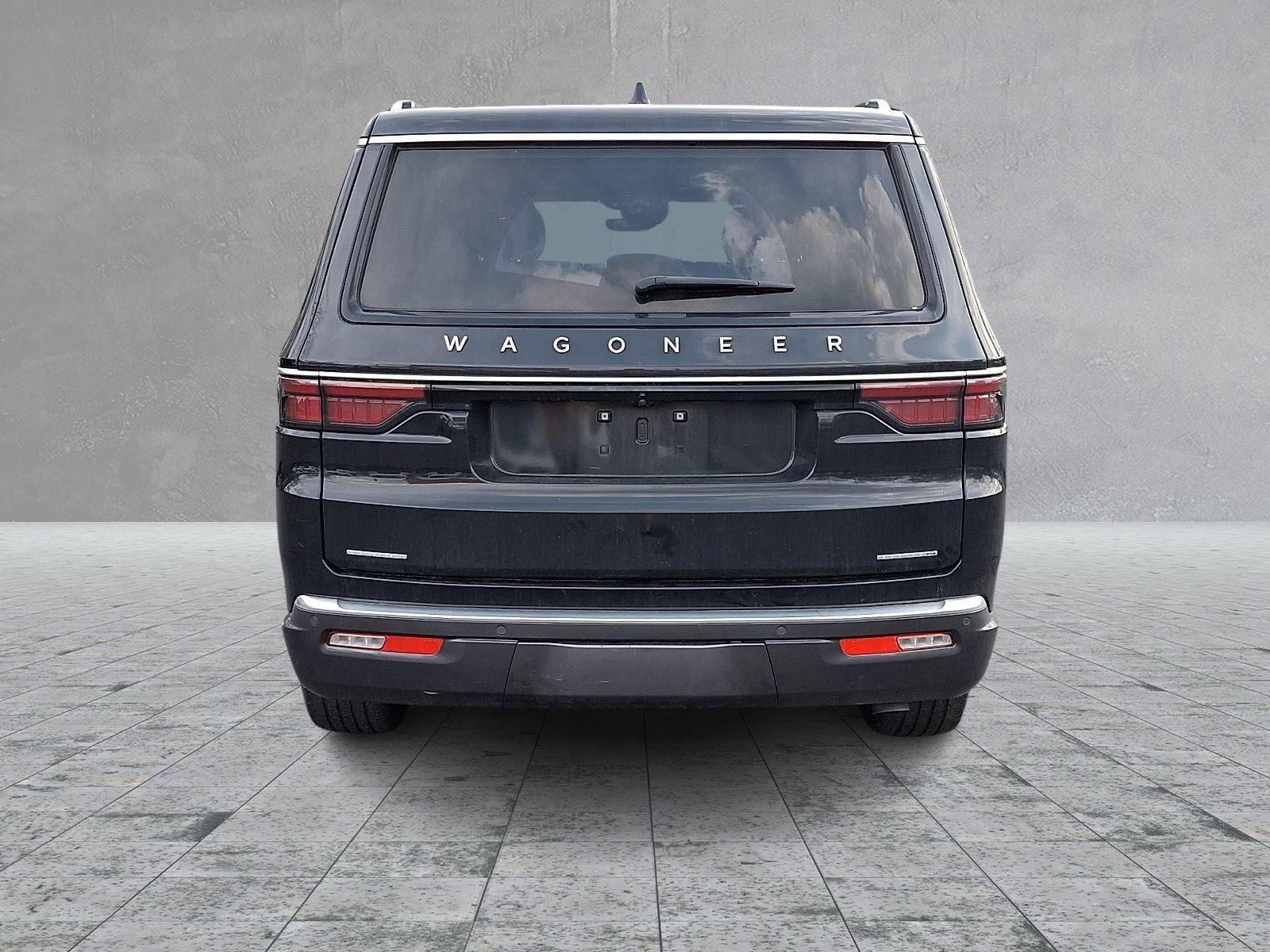 Used 2022 Jeep Wagoneer Series III w/ Premium Group I image 5