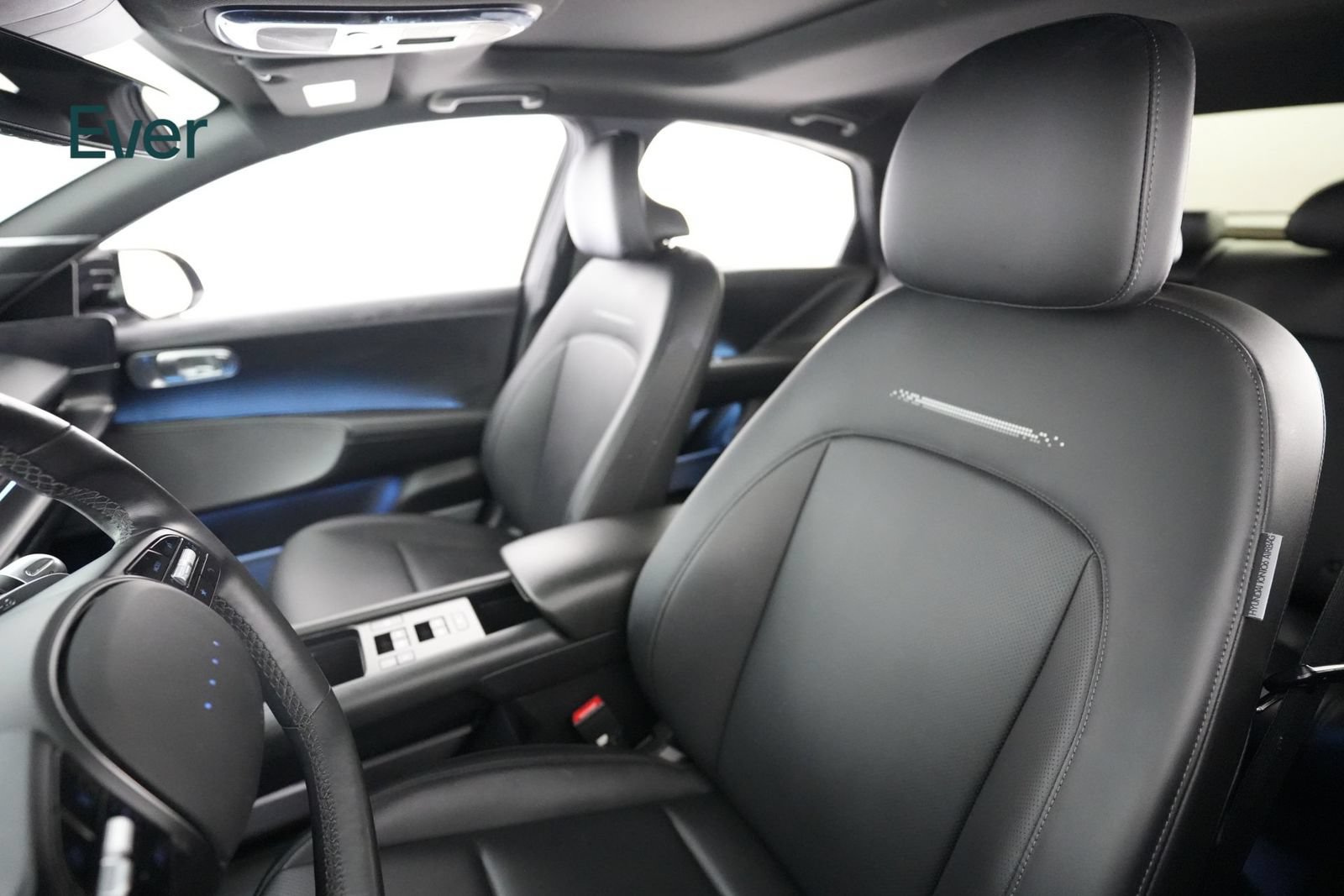 Used 2023 Hyundai Ioniq 6 Limited RWD image 4