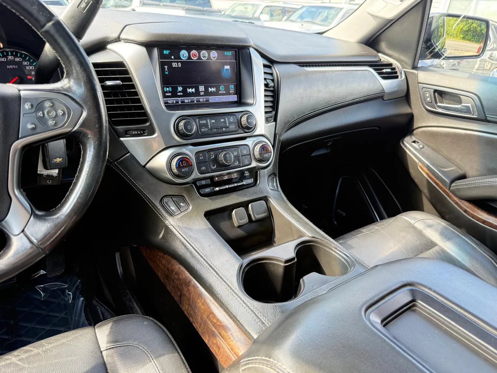 Used 2019 Chevrolet Tahoe LT AWD/4WD image 23