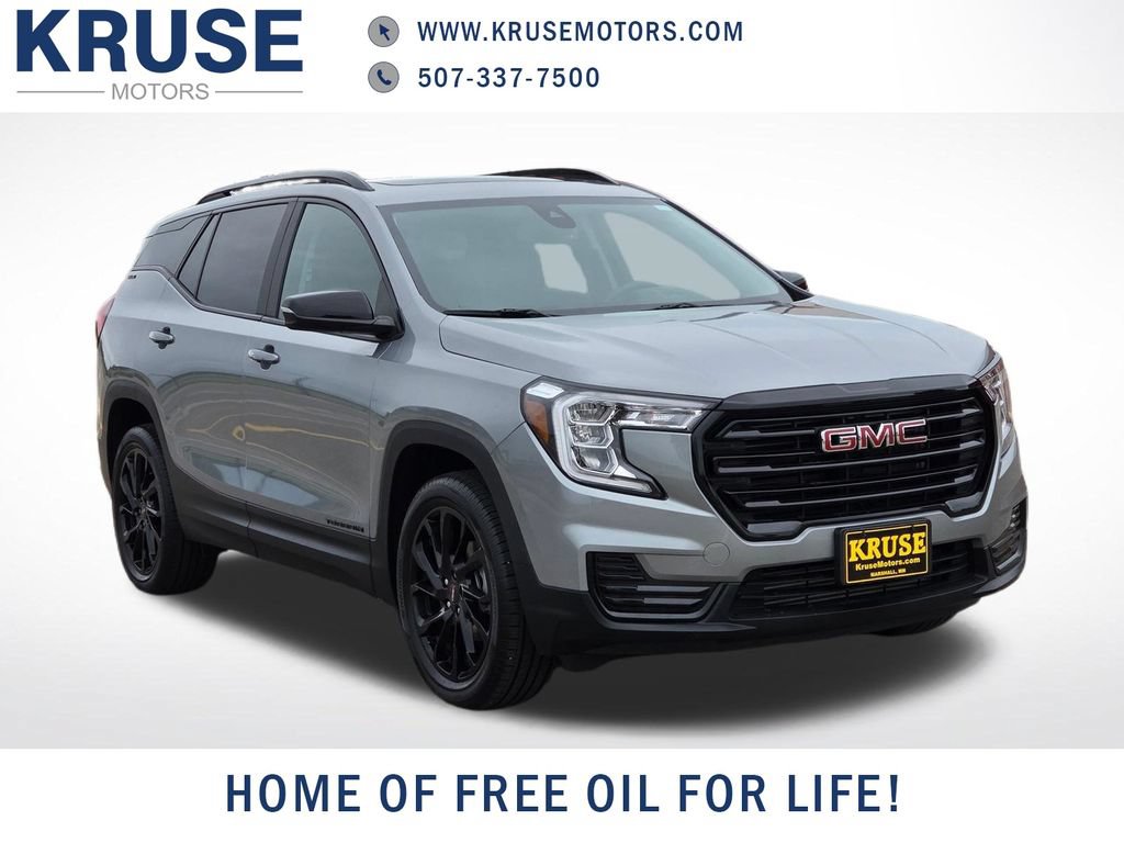 Used 2023 GMC Terrain SLE w/ Driver Convenience Package AWD/4WD image 1