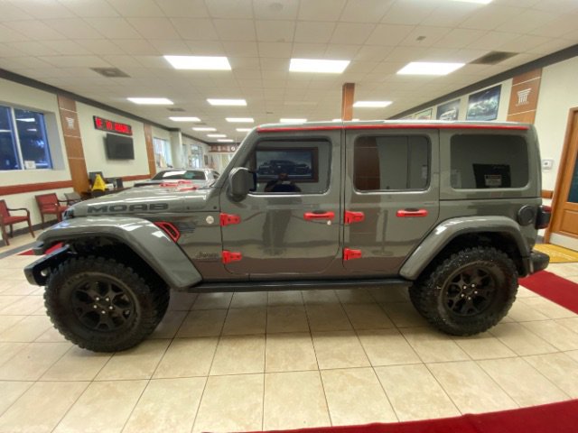 Used 2019 Jeep Wrangler Unlimited Sahara w/ Quick Order Package 24M Moab image 2