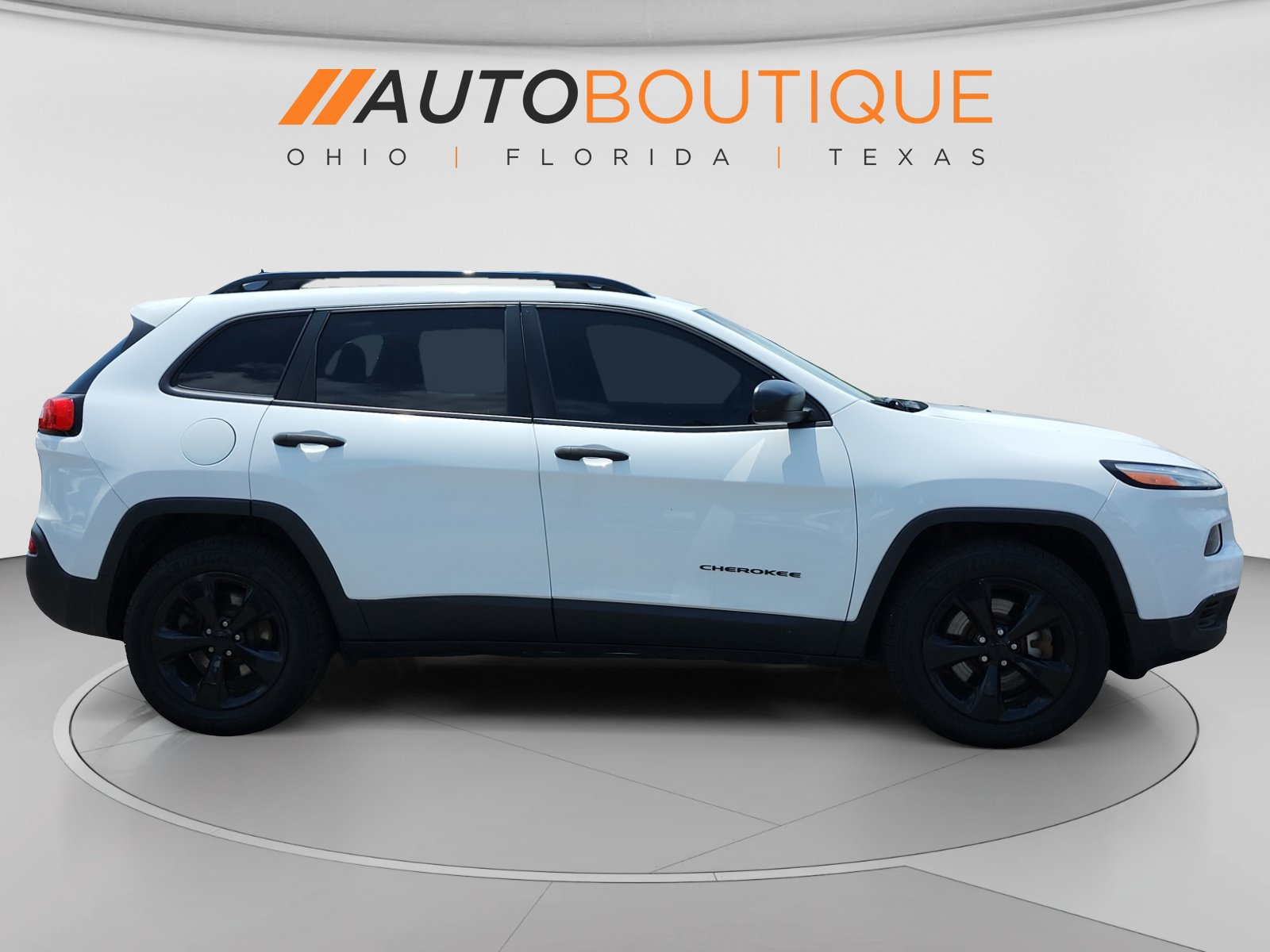 Used 2018 Jeep Cherokee Sport AWD/4WD image 10