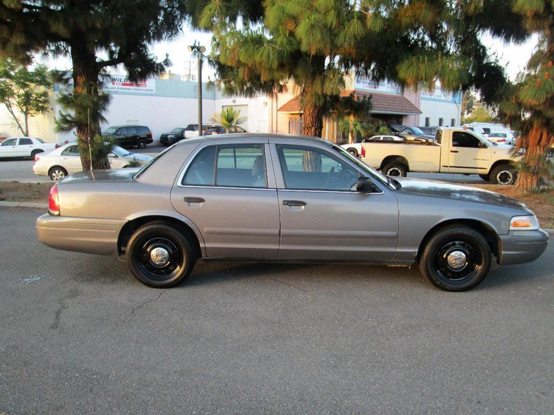 Used 2007 Ford Crown Victoria Police Interceptor RWD image 1