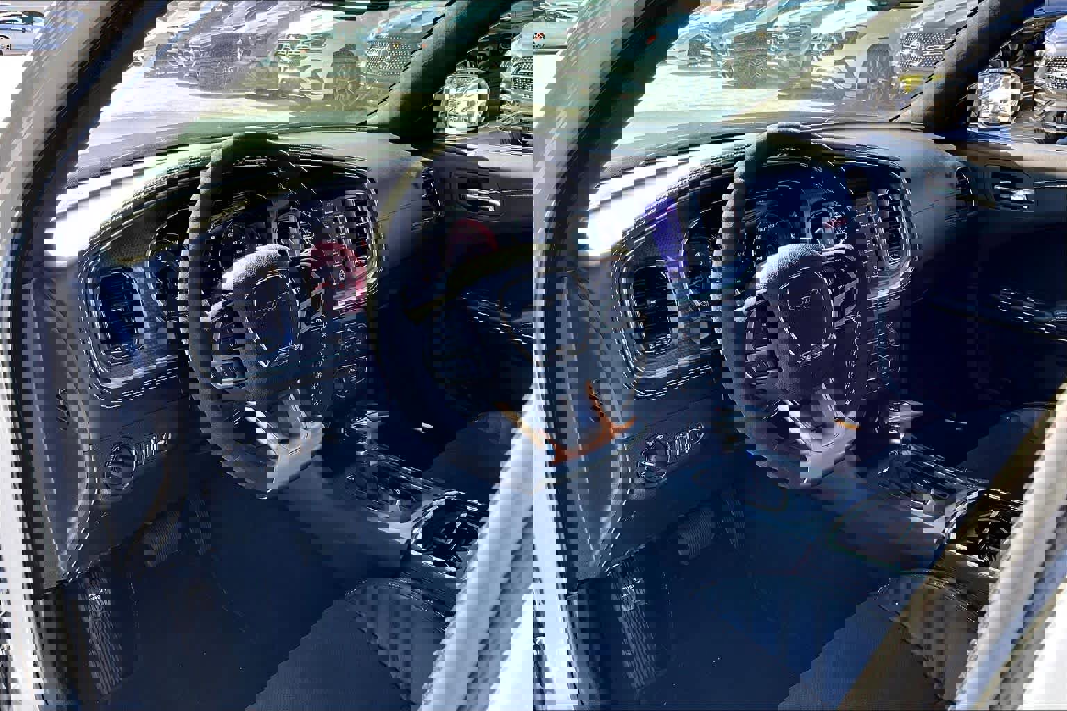 Used 2023 Dodge Charger SRT Hellcat w/ Harman/Kardon Audio Group image 17