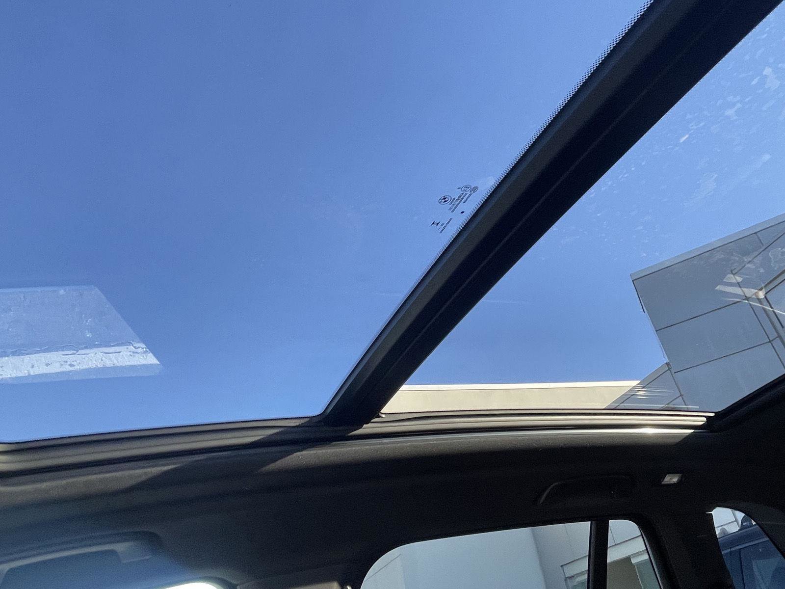 Used 2024 BMW X5 xDrive40i w/ Premium Package image 21