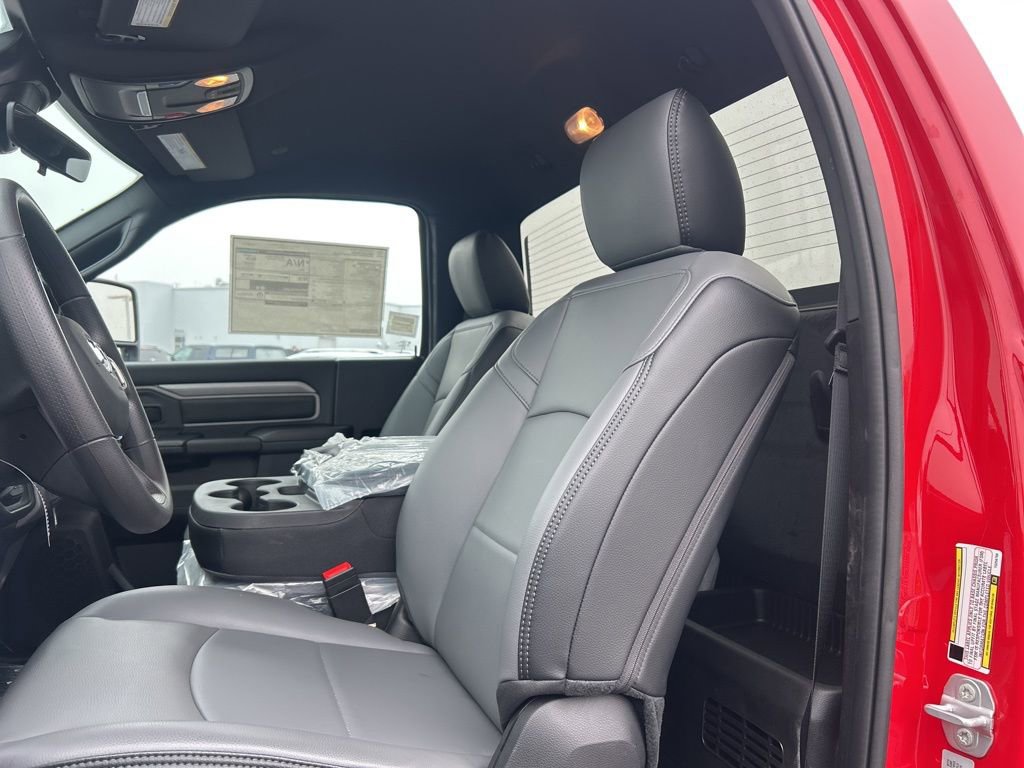 New 2026 RAM 3500 Tradesman w/ Chrome Appearance Group A AWD/4WD image 10