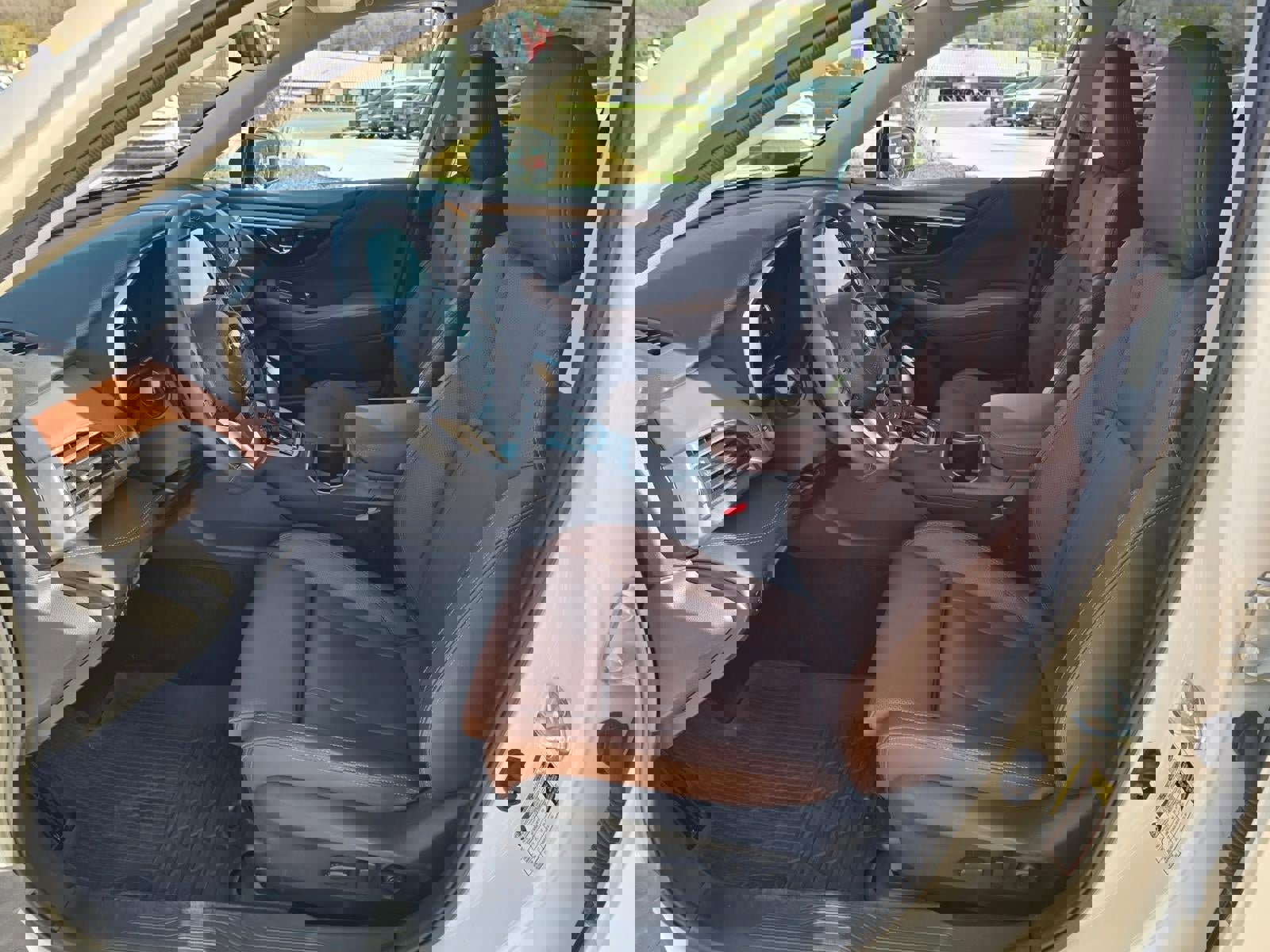 Used 2023 Subaru Outback Touring XT image 12