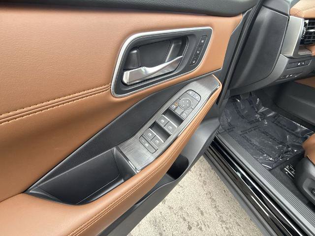 Certified 2026 Nissan Rogue Platinum w/ Platinum Premium Package image 13