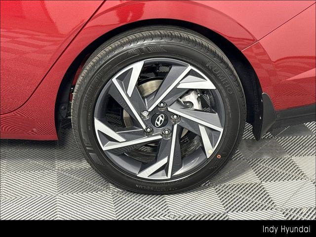 Certified 2025 Hyundai Elantra Sport FWD image 19