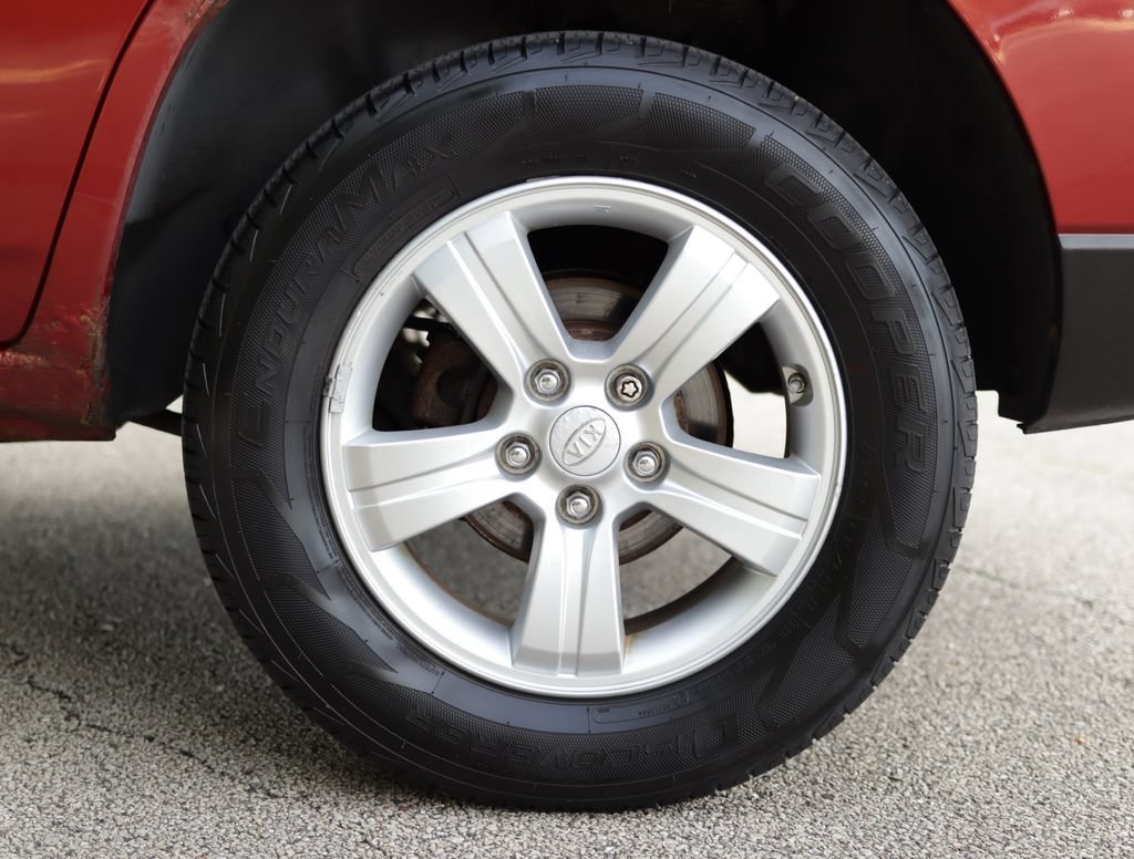 Used 2009 Kia Sportage LX FWD image 32