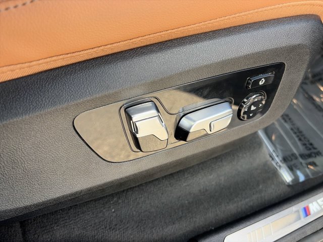 Used 2022 BMW X5 M50i AWD/4WD image 12