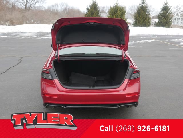Used 2024 Honda Accord Sport image 17