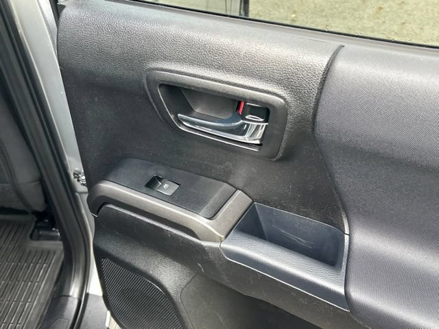 Used 2021 Toyota Tacoma TRD Sport AWD/4WD image 49