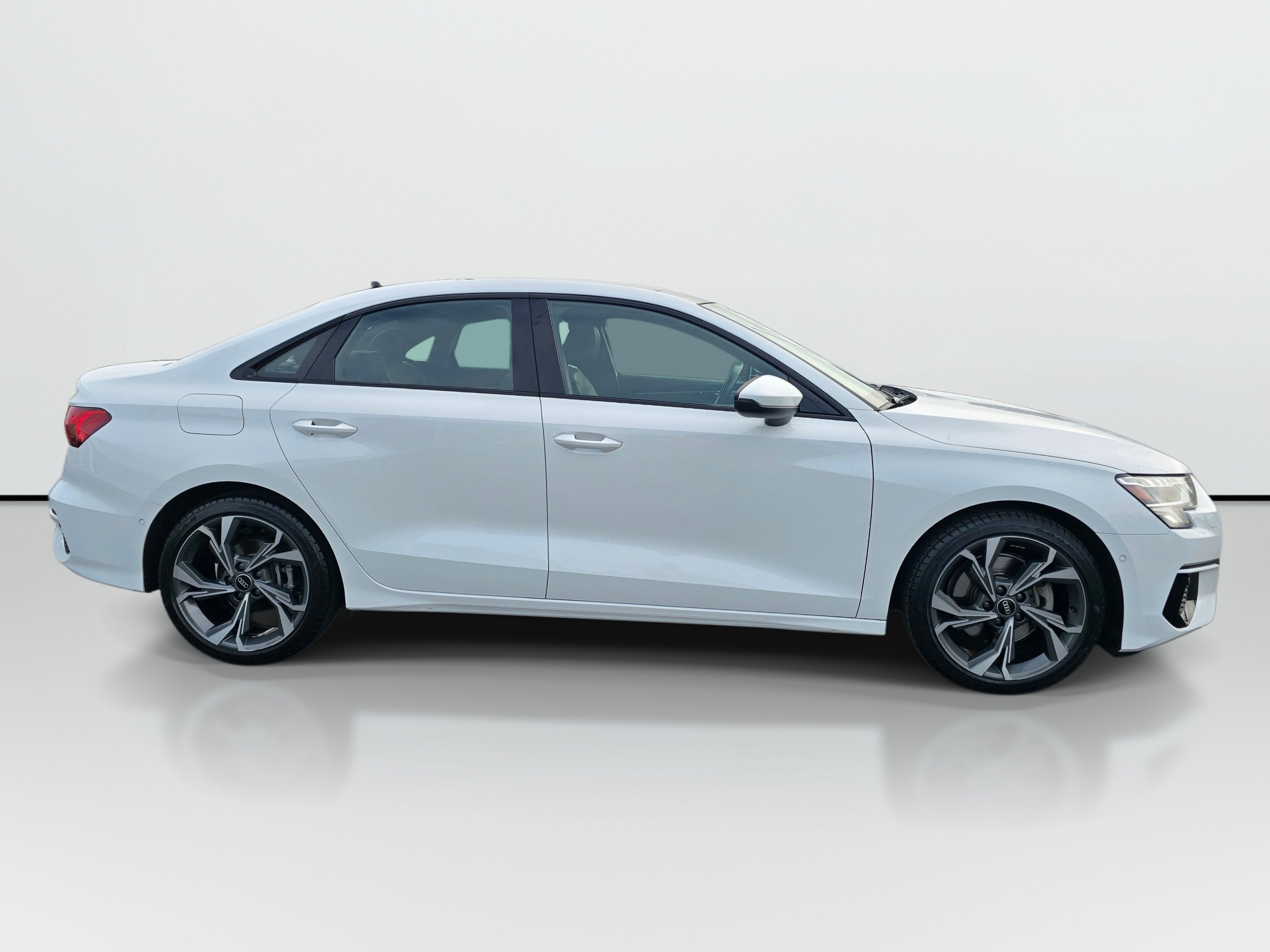 Used 2023 Audi A3 2.0T Premium Plus w/ Premium Plus Package AWD/4WD image 6