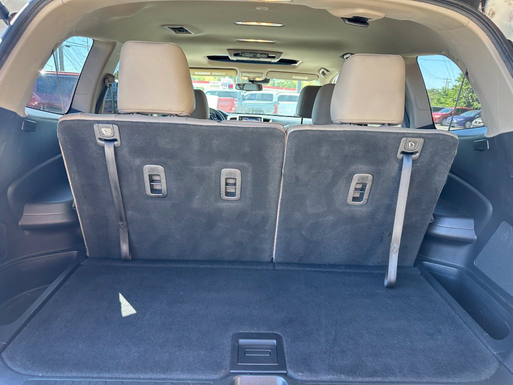 Used 2018 Honda Pilot Touring image 7
