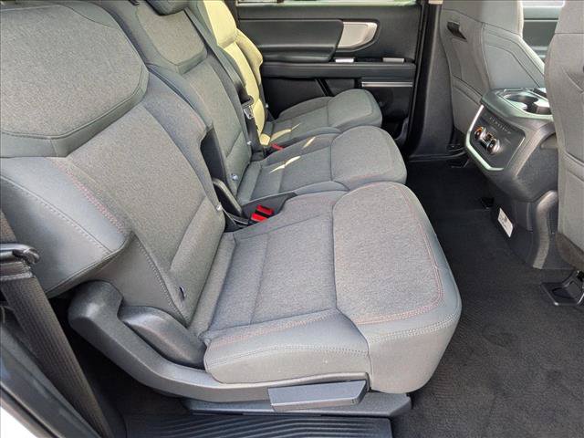 Used 2025 Ford Expedition Max Active RWD image 19