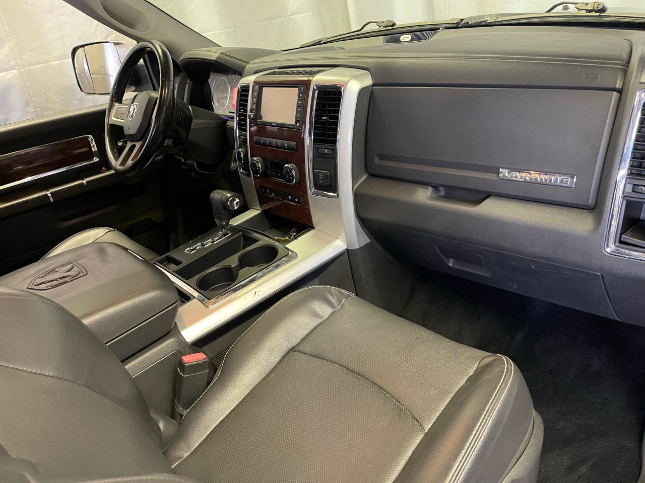 Used 2011 RAM 1500 Laramie AWD/4WD image 11