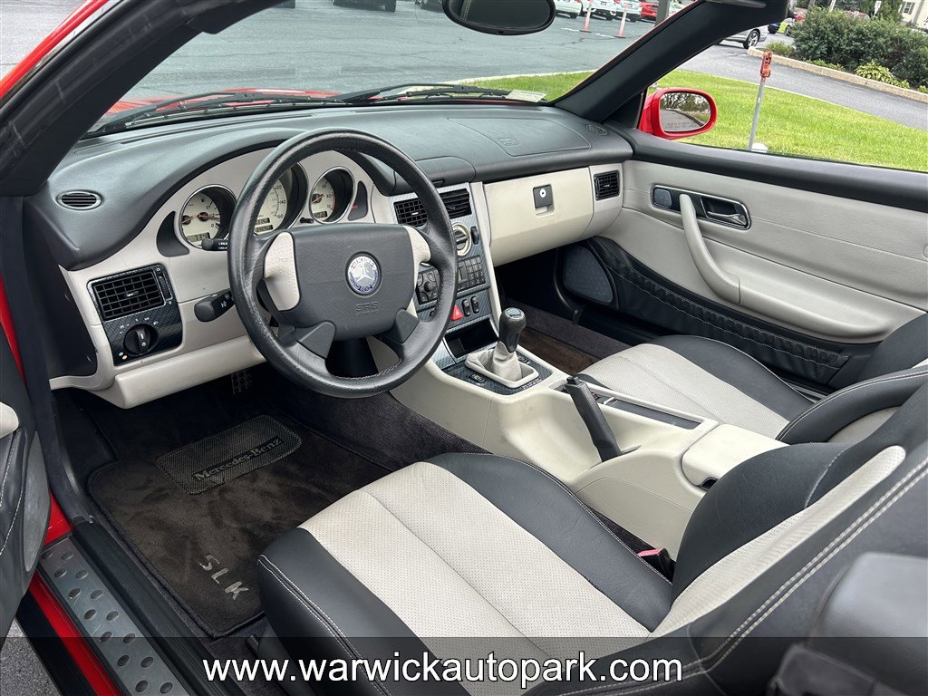 Used 1999 Mercedes-Benz SLK 230 image 22