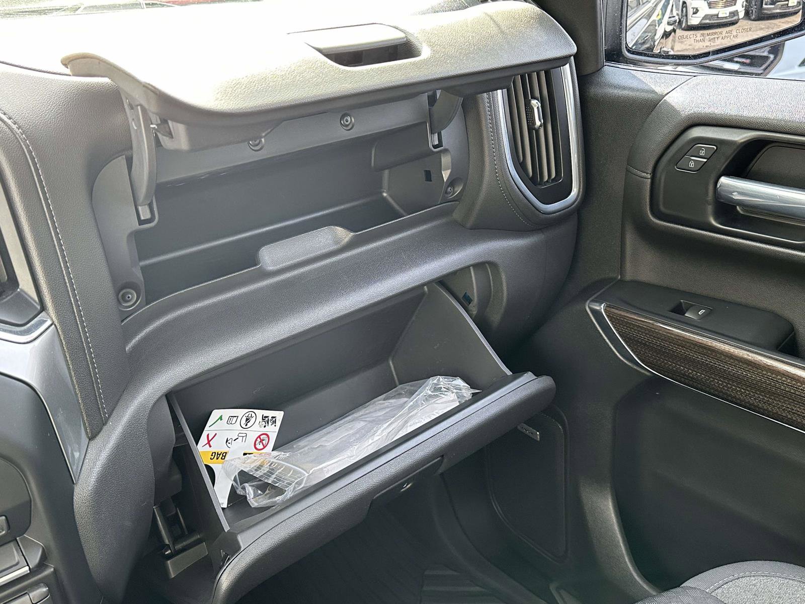 Used 2021 Chevrolet Silverado 1500 LT Trail Boss w/ Convenience Package II image 37