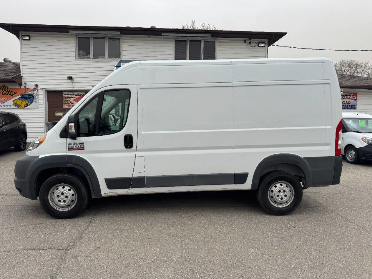 Used 2014 RAM ProMaster 1500 w/ Premium Appearance Group FWD image 1
