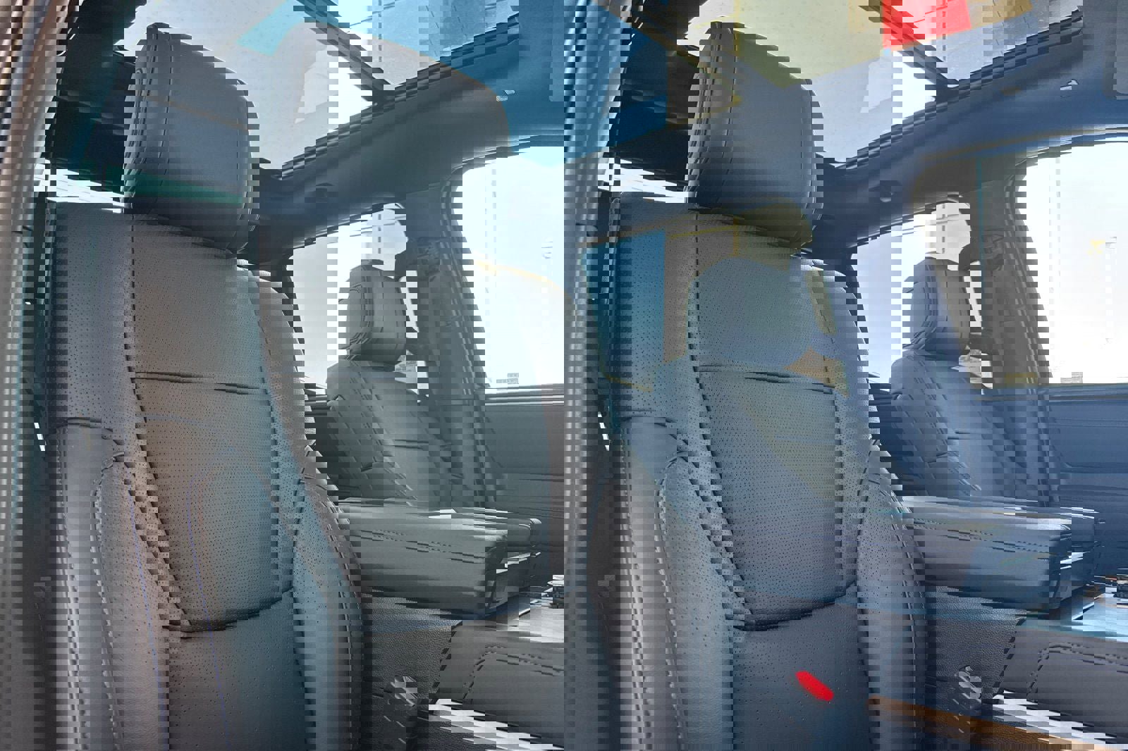 New 2026 Toyota Tundra Platinum image 19