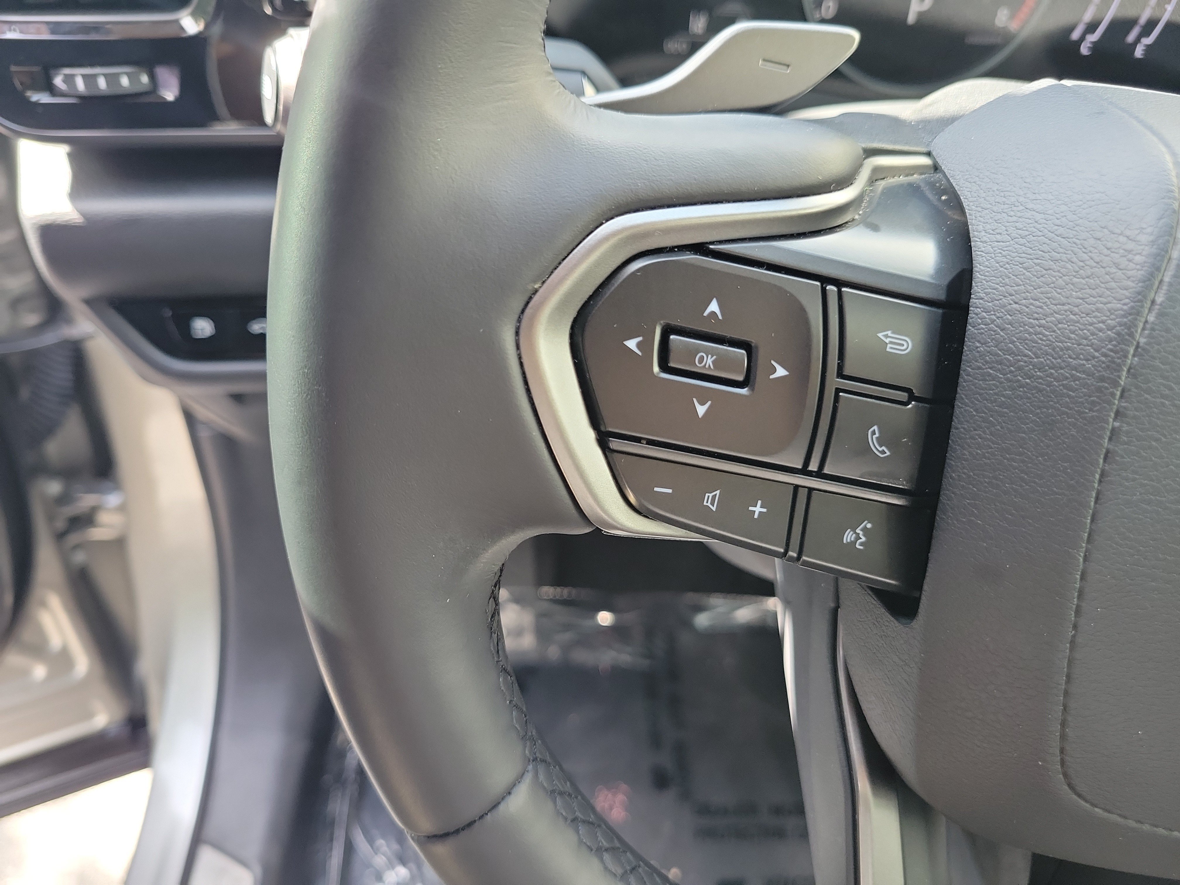 Used 2024 Lexus NX 250 FWD w/ Cold Area Package image 26