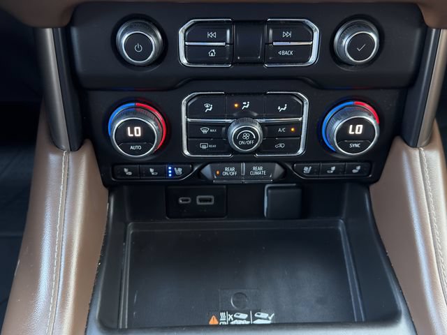 Used 2023 Chevrolet Tahoe High Country AWD/4WD image 22