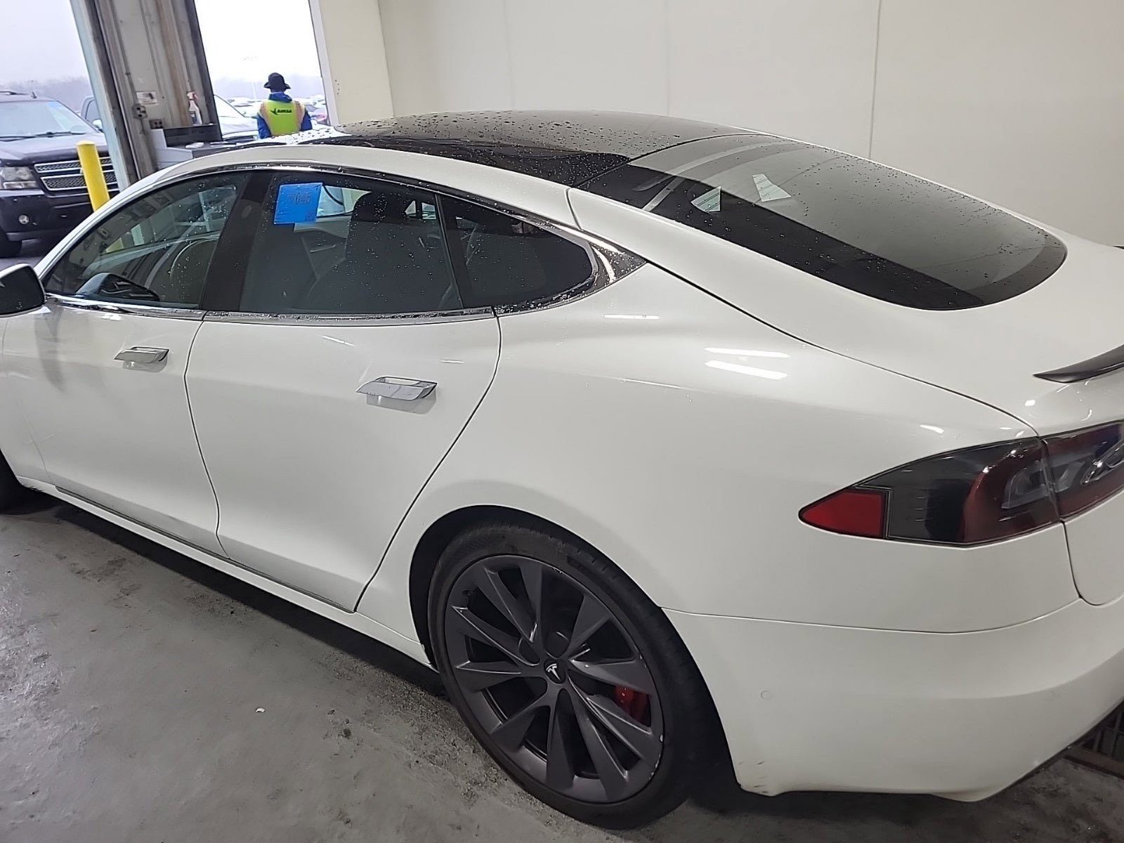 Used 2019 Tesla Model S Performance image 3