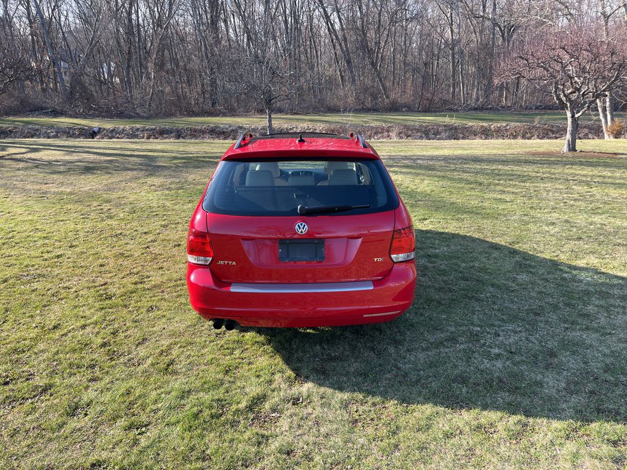 Used 2013 Volkswagen Jetta TDI FWD image 21