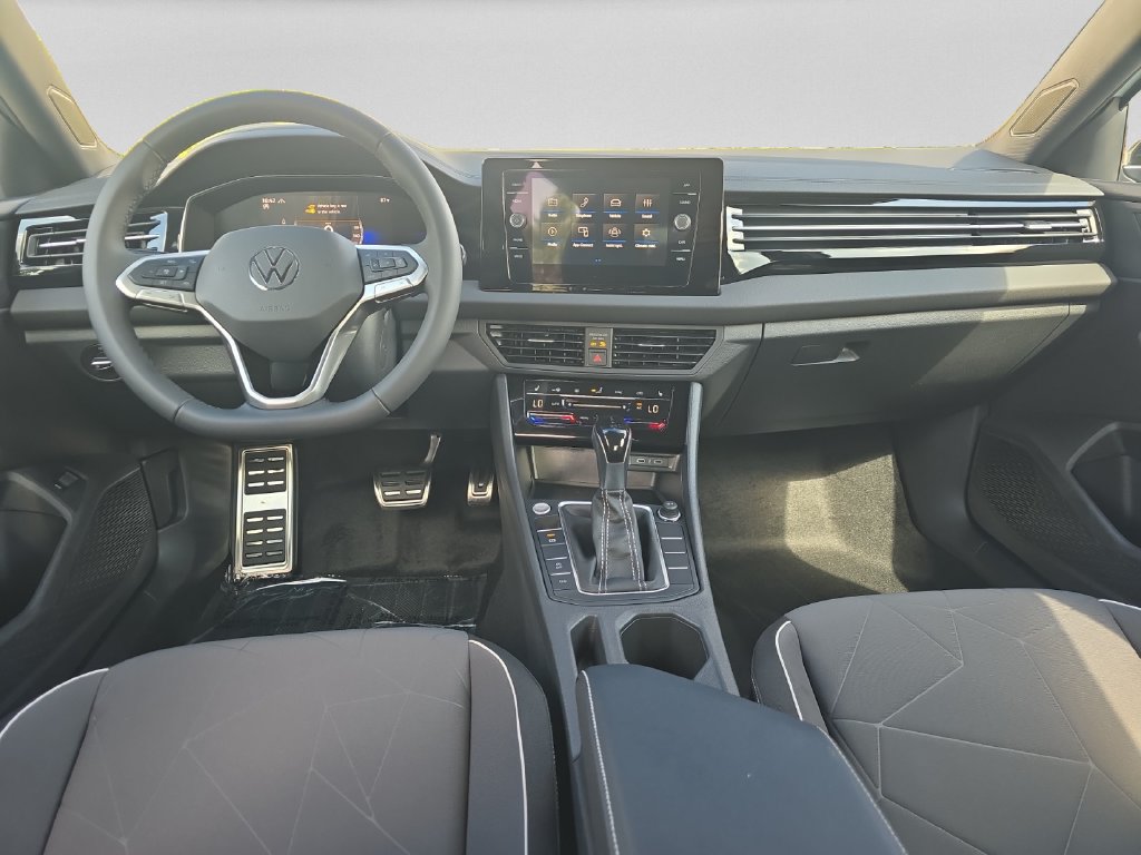 New 2027 Volkswagen Jetta Sport FWD image 9