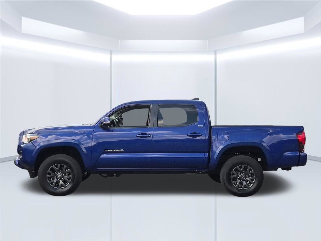 Used 2023 Toyota Tacoma SR5 w/ Technology Package AWD/4WD image 2