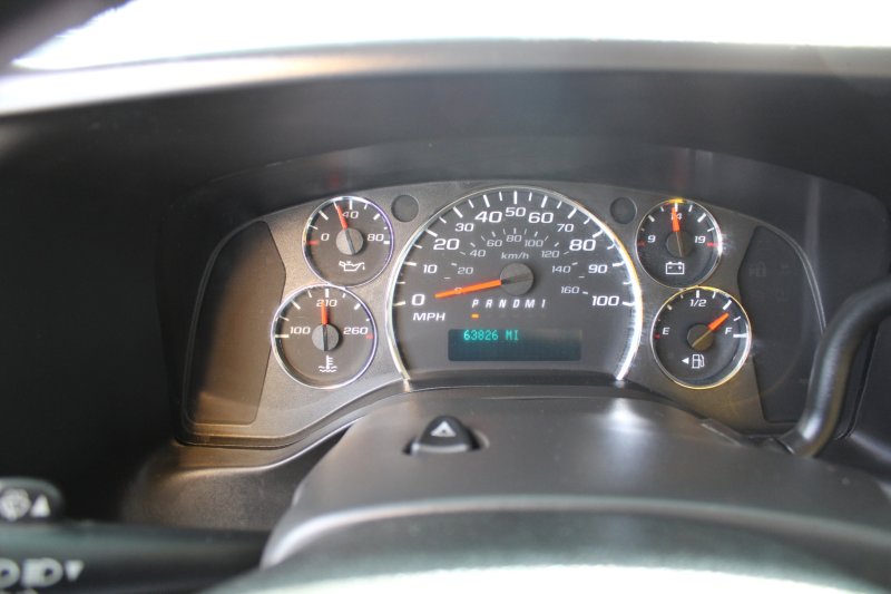 Used 2015 GMC Savana 3500 RWD image 9