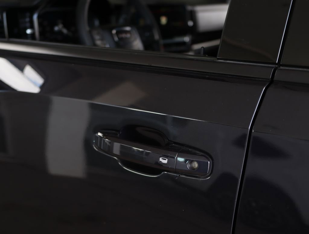 Used 2024 GMC Sierra 1500 Elevation image 36