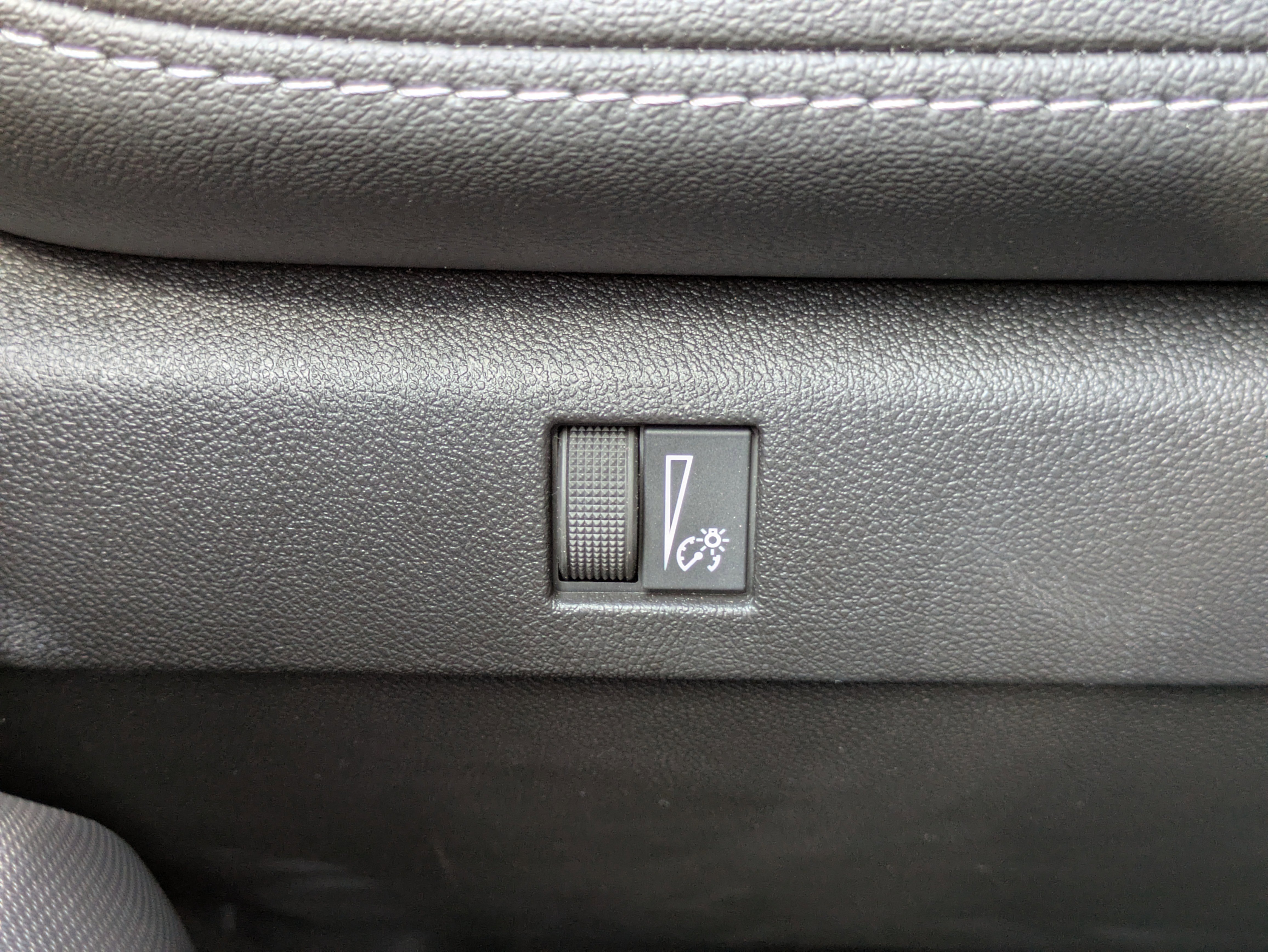 New 2025 Chevrolet Colorado W/T w/ WT Convenience Package II image 17